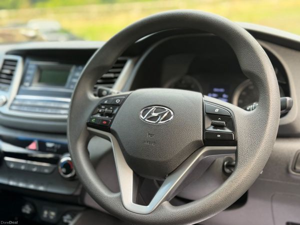 171 Hyundai Tucson 1.7 D Premium 399261056
