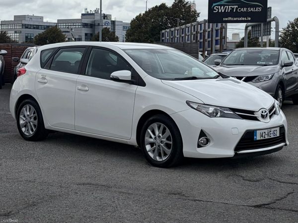 2014 Toyota Auris 1.33 VVT-I Aura Nct 10/27 399298118