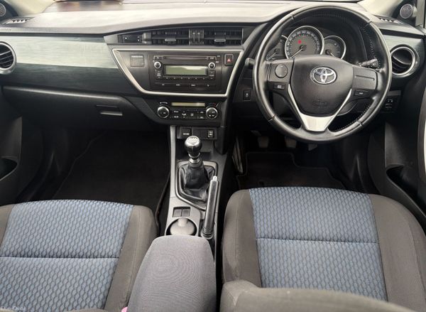 2014 Toyota Auris 1.33 VVT-I Aura Nct 10/27 399298132