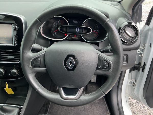 2017 RENAULT CLIO 1.2 PETROL SAT-NAV SPOTLESS 399205664