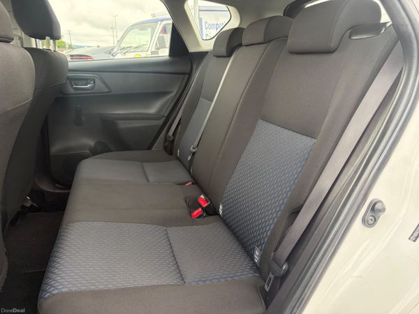 2014 Toyota Auris 1.33 VVT-I Aura Nct 10/27 399206382