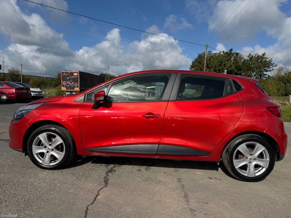 Renault Clio 2015 399223026