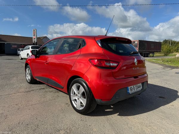 Renault Clio 2015 399223028