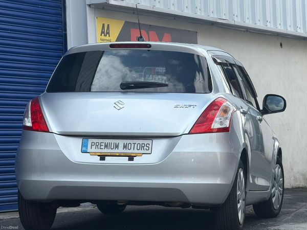 2016 Suzuki Swift GL, 3 of 10
