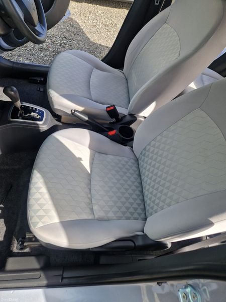Mitsubishi Mirage 1.0 petrol Automatic 399230408