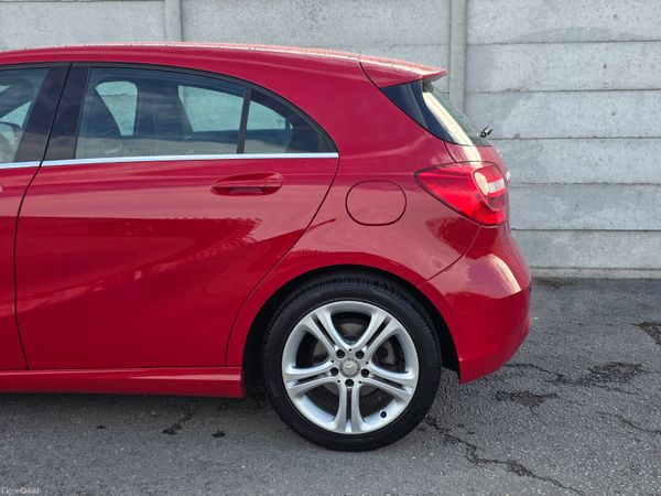 Mercedes-Benz A180 STYLE AUTOMATIC 399231296