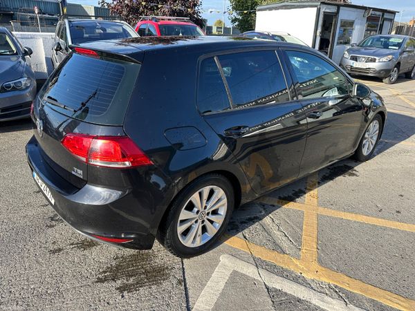 Volkswagen Golf 2013 1.2 TSI TRENDLINE New Engine 399373980