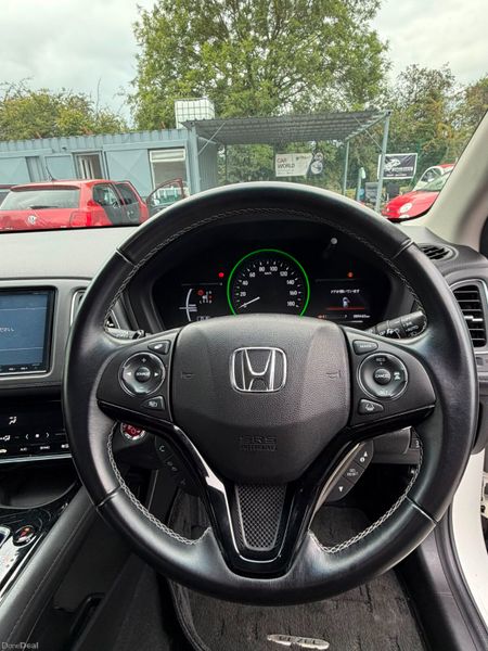 2017 Honda Vezel 1.5 Petrol Hybrid Automatic 399388616