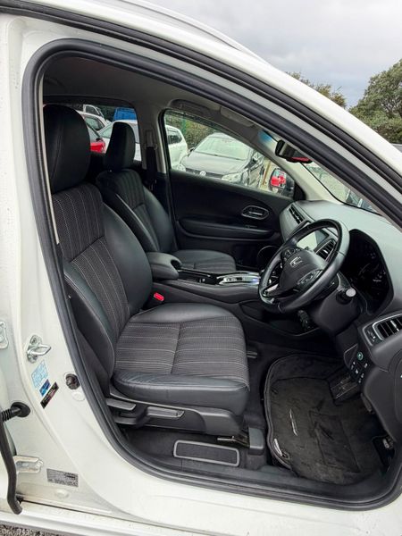 2017 Honda Vezel 1.5 Petrol Hybrid Automatic 399388624