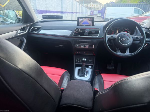 Audi Q3 2017 399323632