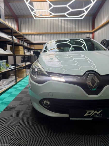 2016(162) Renault Clio 1.1 Petrol - Manual! 399326486