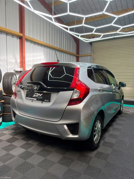 2016 (162) Honda Fit 1.3 Petrol - 80,000KM! 399453090
