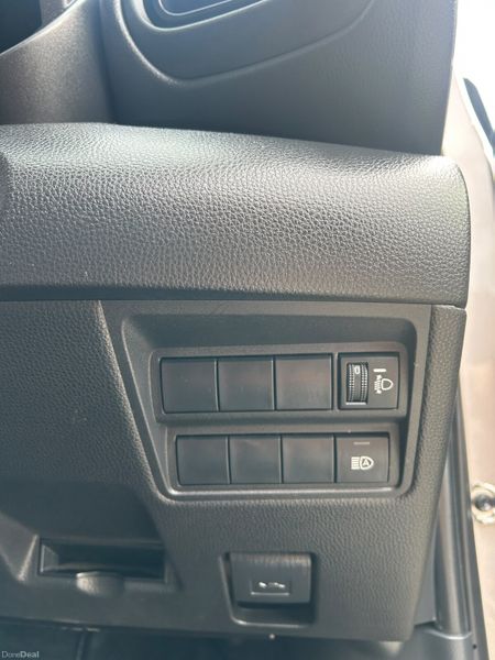 TOYOTA YARIS HYBRID 2021 399456986