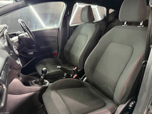 ◼️2019 FORD FIESTA ST-LINE ◼️ 399479650