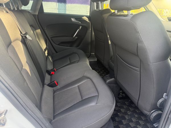 Audi A1 2013 399492758