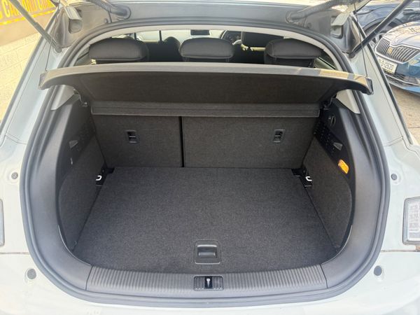 Audi A1 2013 399492760