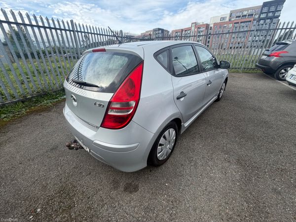 Hyundai i30 1.6 CRDI 399562088