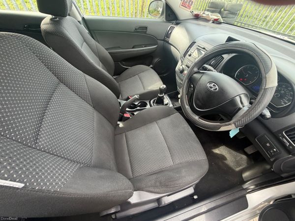 Hyundai i30 1.6 CRDI 399562092
