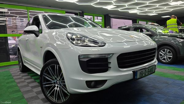 Porsche Cayenne hybrid S 416 BHP AA APPROVED 399574464