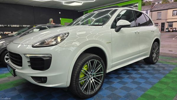 Porsche Cayenne hybrid S 416 BHP AA APPROVED 399574468