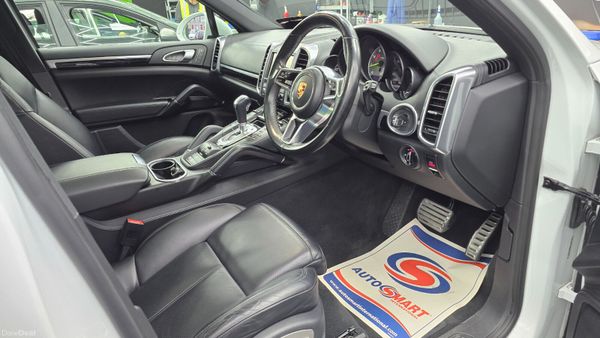 Porsche Cayenne hybrid S 416 BHP AA APPROVED 399574492