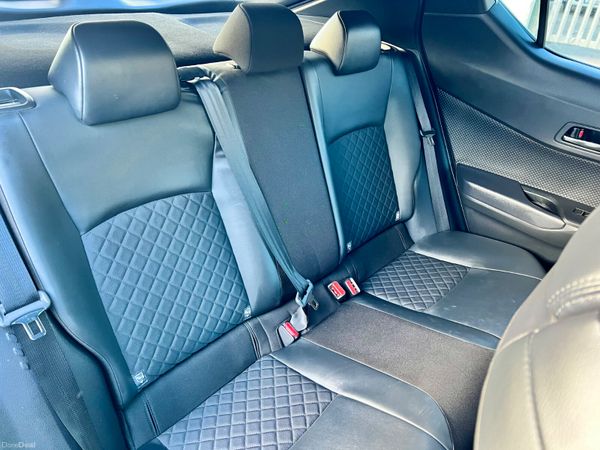 2020 Toyota C-HR G Nero Edition*Leather seats* 399522462