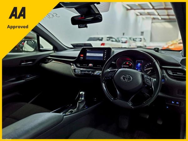 💥2019 Toyota C-HR💥(Hybrid+Warranty+Spec!!) 399527052