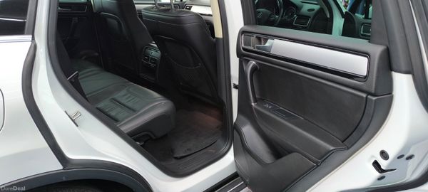 Volkswagen Touareg -AA Approved -  1 Year Warranty 399661438