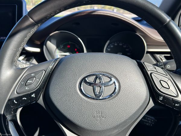 TOYOTA C-HR 2019, 1.8 HYBRID AUTO LOW KM HIGH SPEC 399669972