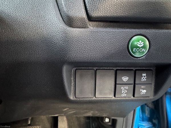 2016  Honda FIT/JAZZ 1.5 Hybrid automatic smart ke 399672422