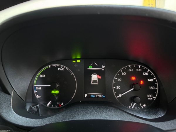 Toyota Yaris 2021 Hybrid Automatic with very 399678246