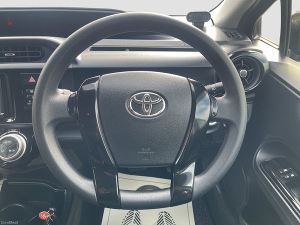 2016 TOYOTA  AQUA 1.5 HYBRID AUTOMATIC *FINANCE* 399607778