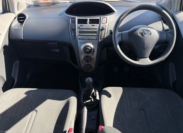 2010 Toyota Yaris 1.0 VVT-I Nct 04/27 Tax 09/26 399609120