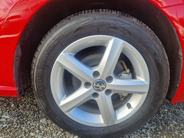 Volkswagon Polo 2015 with fresh NCT 399632926