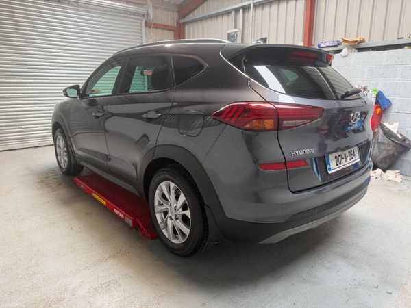 2020 HYUNDAI TUCSON  EXECUTIVE 399638654