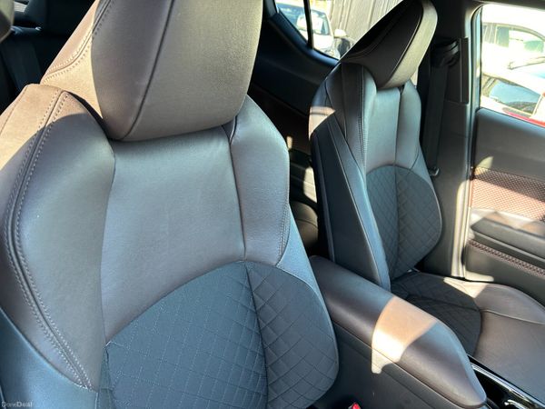 TOYOTA CHR 2018, 1.8 HYBRID AUTO LOW KM HIGH SPEC 399745526