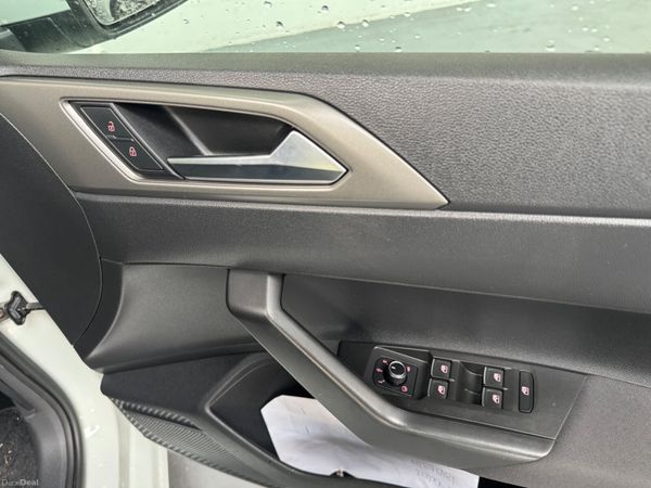 🚗 2018Volkswagen Polo 1.0TSI 399792714