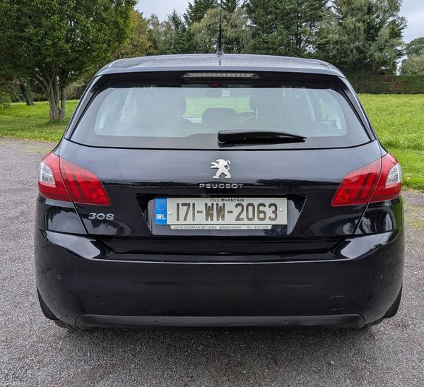 Peugeot 308 Active 2017 /Reverse camera/ Low Kms 399711294