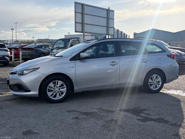 2016 Toyota Auris 1.8 VVT-I Hybrid Auto Nct 10/28 399717250