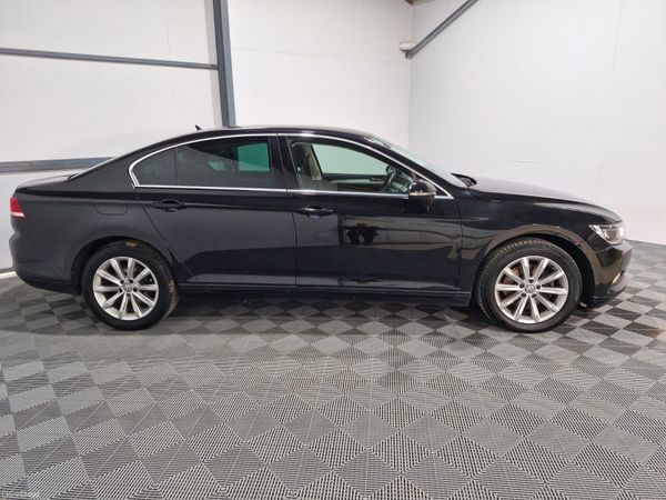 Volkswagen Passat Comfortline  142k KM NCT 2028 399718486