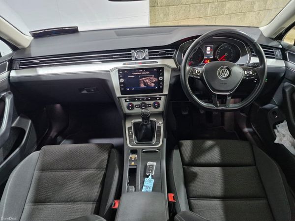 Volkswagen Passat Comfortline  142k KM NCT 2028 399718498
