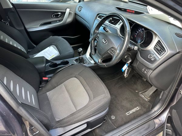 Kia Ceed 2015 1.6 EX 399728756
