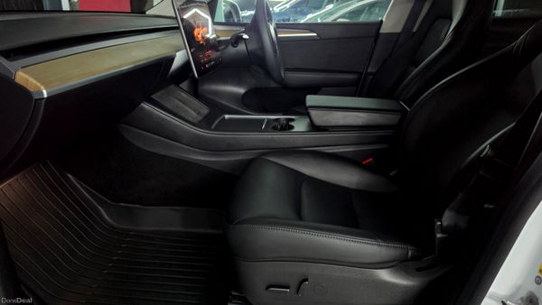 🔥 2023 Tesla Model Y RWD Standard Range 399729106