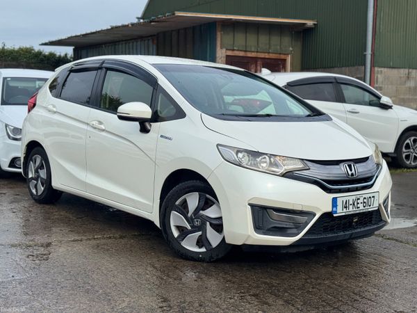 HONDA FIT 1.5L Hybrid Automatic 76000KM ONLY 399867982