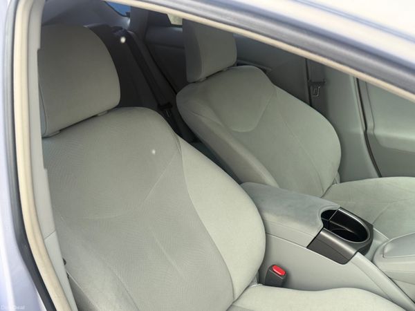 2015 Toyota Prius Hybrid Automatic 399895348