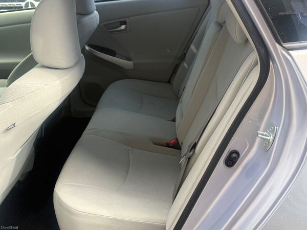 2015 Toyota Prius Hybrid Automatic 399895358