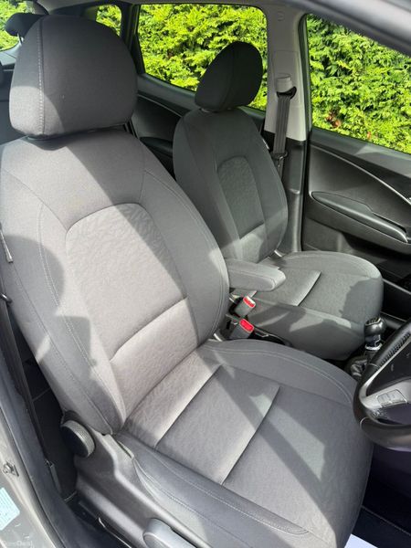 Hyundai ix20 2020 DELUXE ** DRIVES LIKE NEW ** 399818580