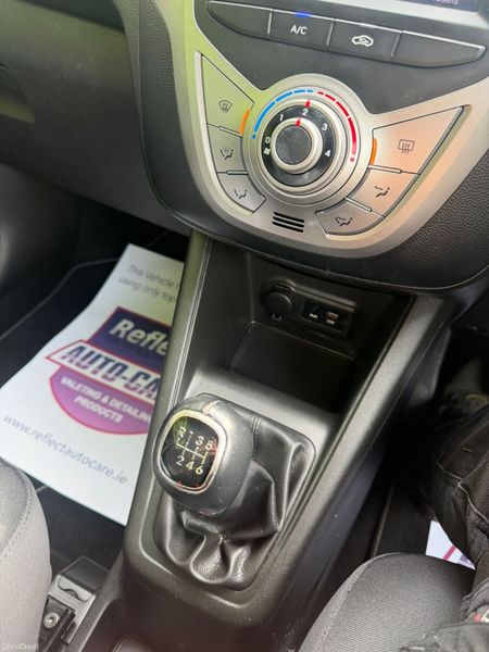Hyundai ix20 2020 DELUXE ** DRIVES LIKE NEW ** 399818592
