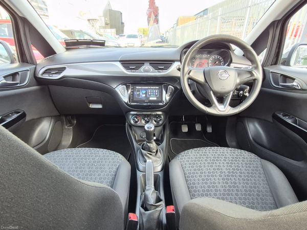 2019 Opel Corsa (Android/apple car play) 399950730