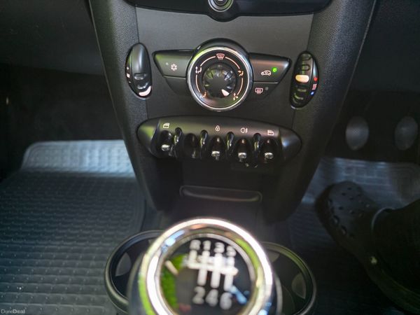 2010 MINI Cooper 1.6 D – 6 Speed – New NCT 399996770